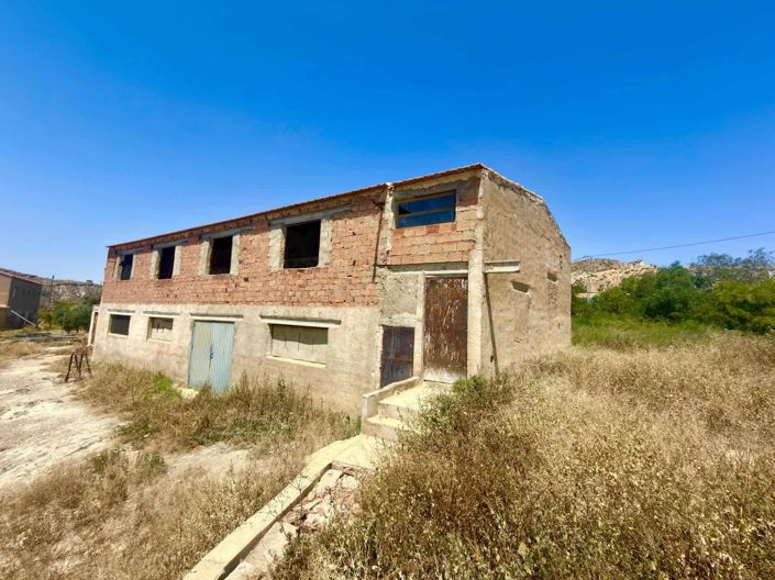 Image No.22-3 Bed Property for sale
