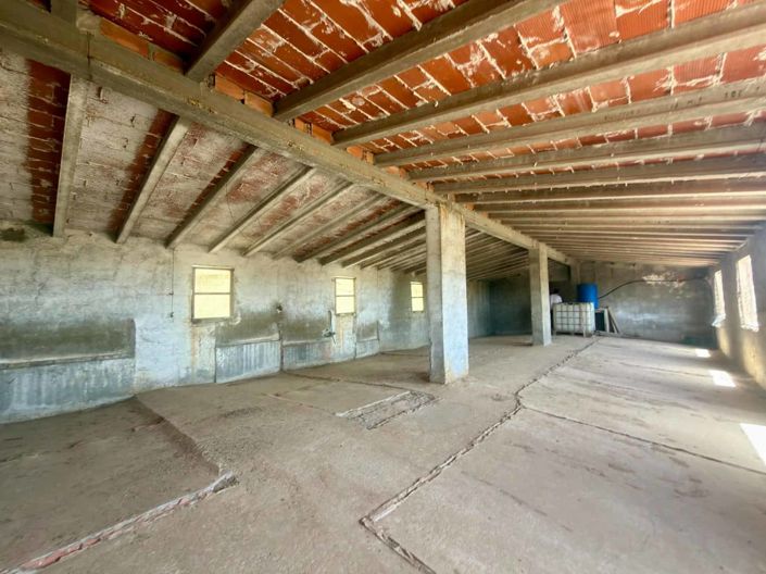 Image No.40-3 Bed Property for sale