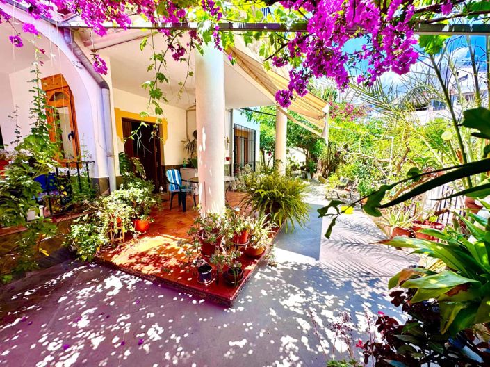 Image No.7-Villa de 4 chambres à vendre à Costa Tropical