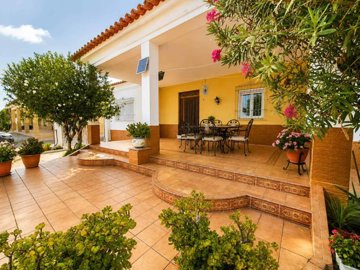 4-bedroom-villa-for-sale-cuevas-del-almanzora