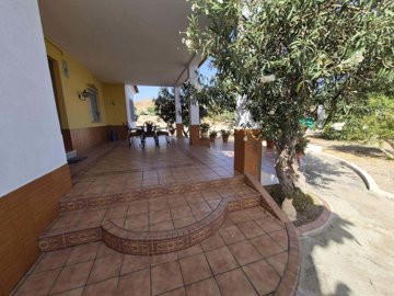 4-bedroom-villa-for-sale-cuevas-del-almanzora