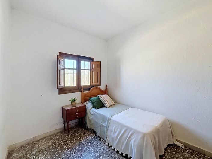 Image No.13-4 Bed Villa for sale