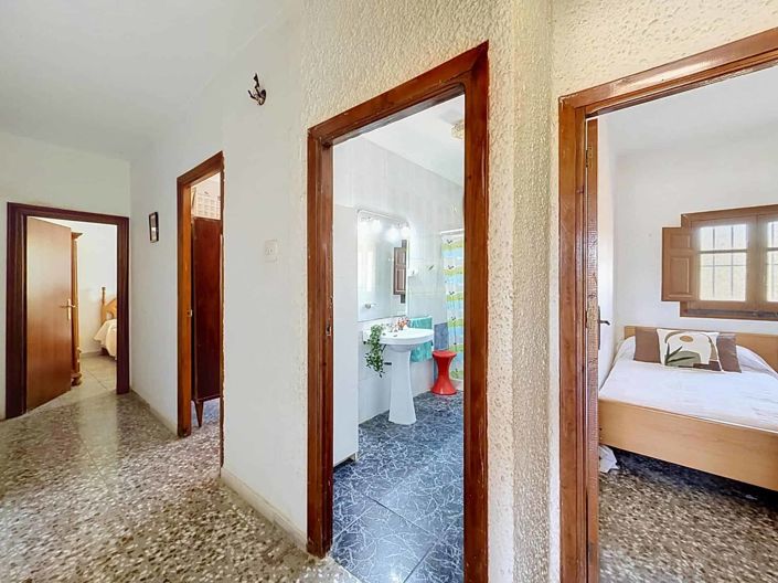Image No.16-4 Bed Villa for sale