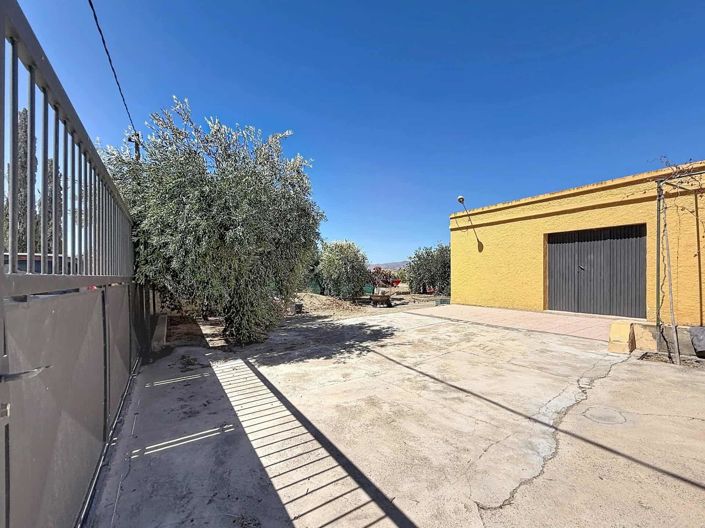 Image No.24-4 Bed Villa for sale