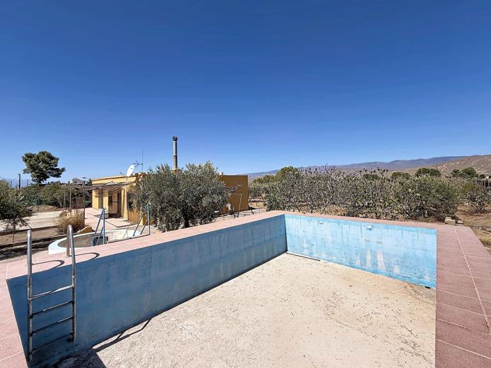 Image No.28-4 Bed Villa for sale