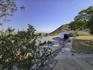 villa-pool-land-mojacar-almeria-8