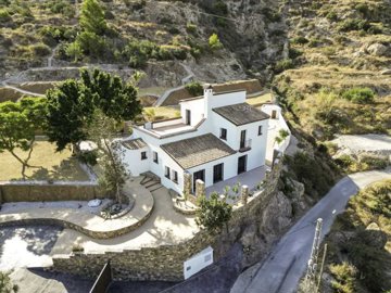 villa-pool-land-mojacar-almeria-62