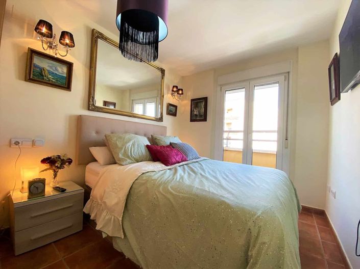 Image No.27-Ático con 1 dormitorio en venta