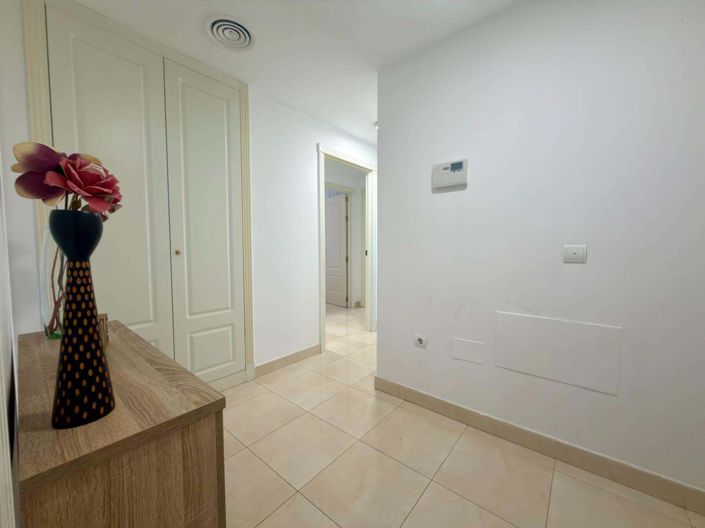 Image No.24-Appartement de 3 chambres à vendre