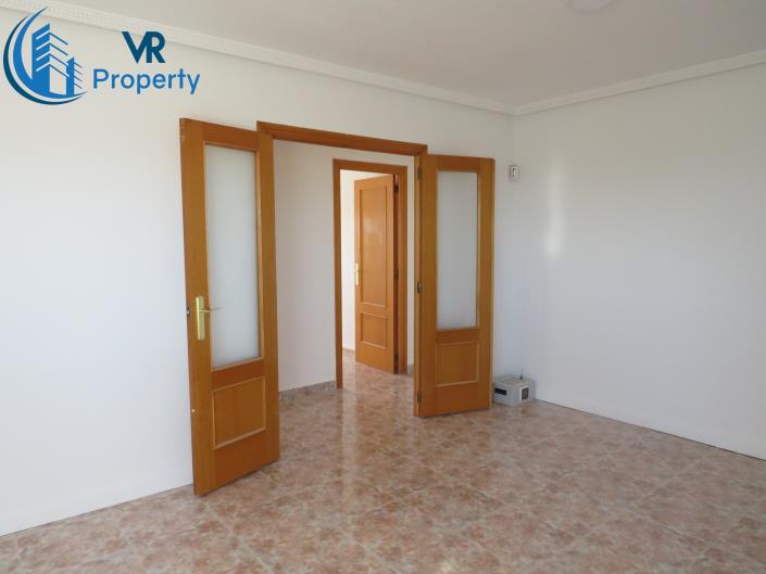 Image No.15-3 Bed Apartment for sale