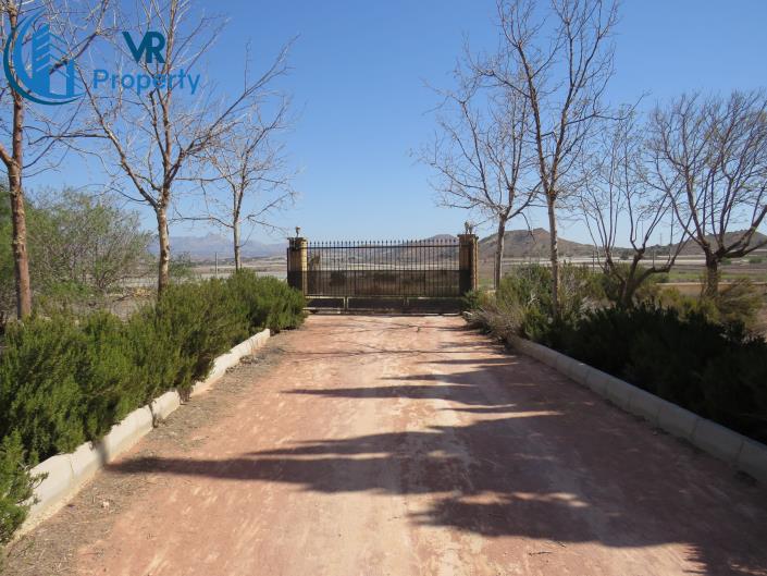 Image No.9-3 Bed Finca for sale