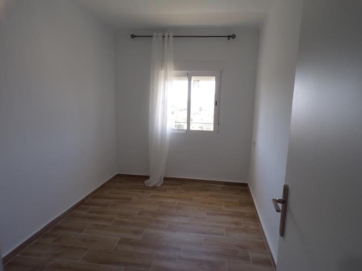 Image No.10-Appartement de 3 chambres à vendre