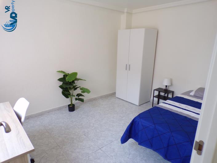 Image No.10-3 Bed Apartment for sale