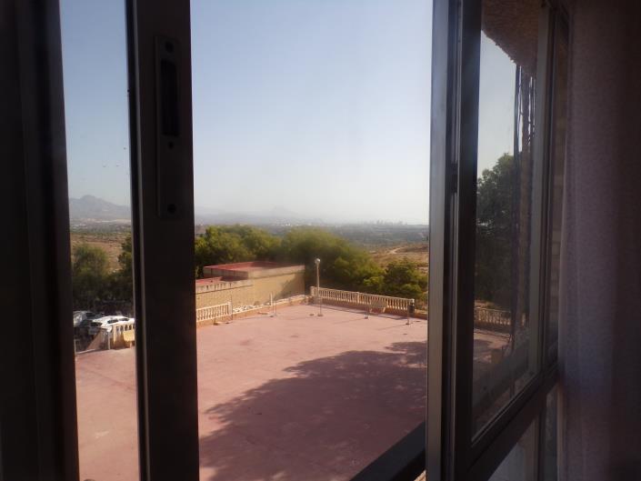 Image No.6-3 Bed Apartment for sale