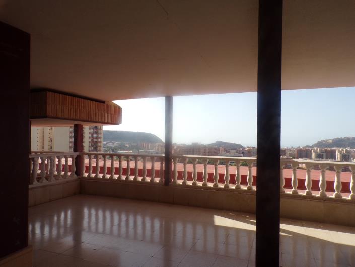 Image No.18-3 Bed Apartment for sale
