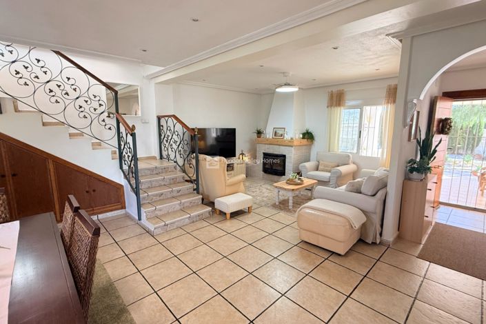 Image No.28-4 Bed Villa for sale