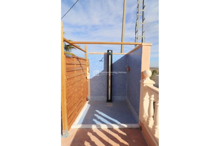 Image No.12-4 Bed Villa for sale