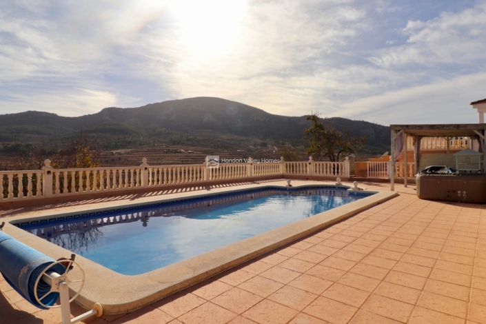 Image No.13-4 Bed Villa for sale