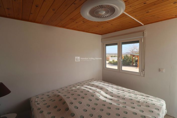 Image No.25-4 Bed Villa for sale