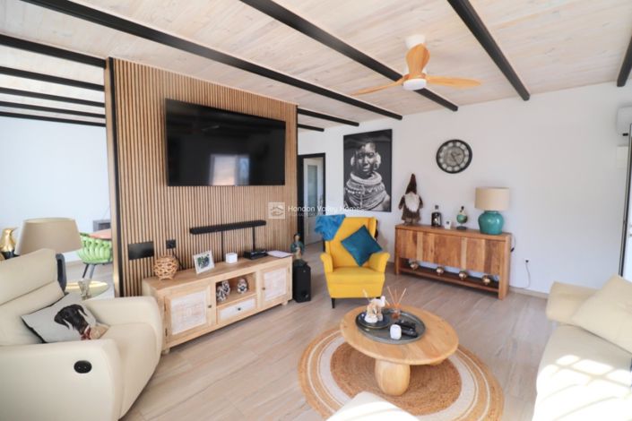 Image No.37-4 Bed Villa for sale