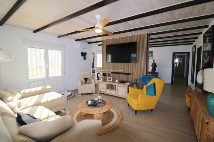 Image No.40-4 Bed Villa for sale