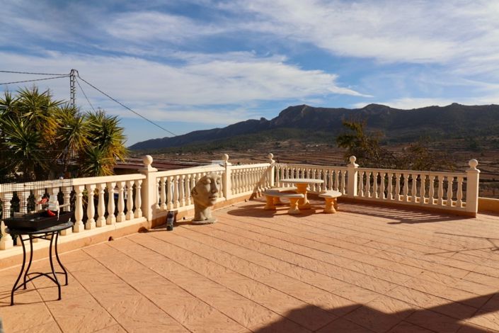 Image No.8-4 Bed Villa for sale