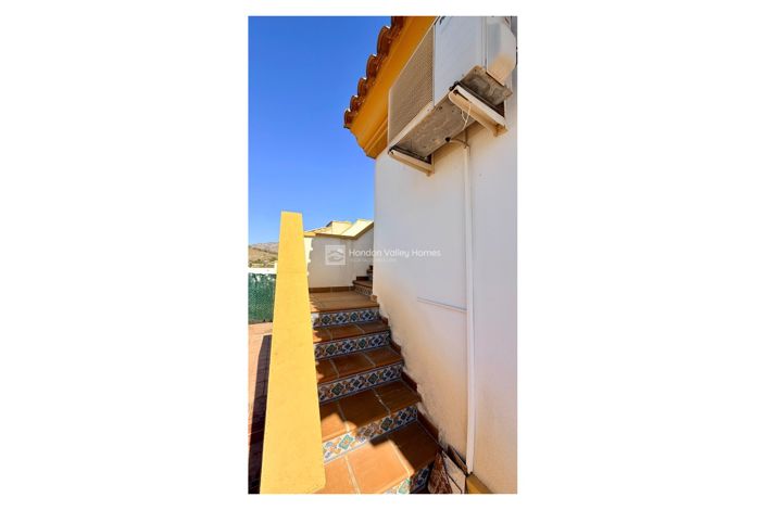 Image No.21-3 Bed Villa for sale