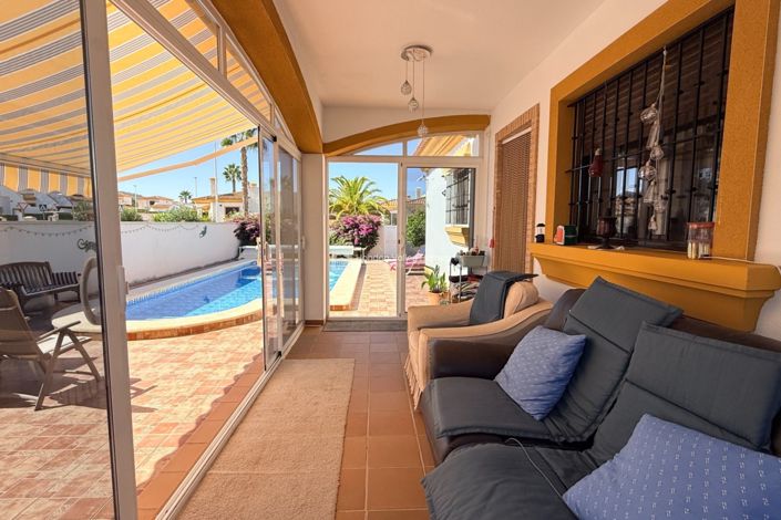 Image No.25-3 Bed Villa for sale