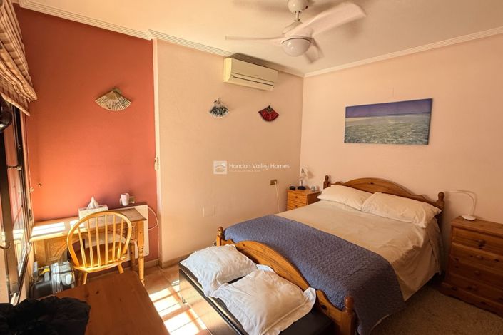 Image No.34-3 Bed Villa for sale