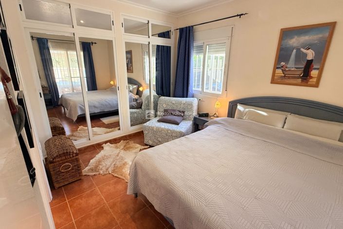 Image No.43-3 Bed Villa for sale