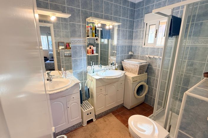 Image No.46-3 Bed Villa for sale