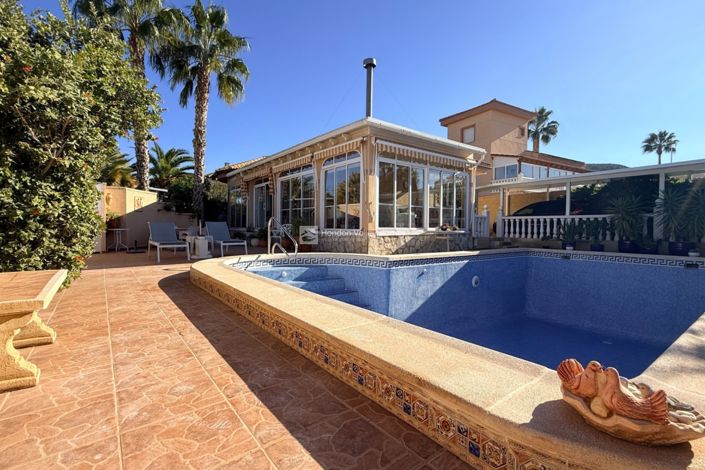 Image No.7-3 Bed Villa for sale