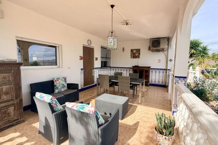 Image No.24-4 Bed Property for sale