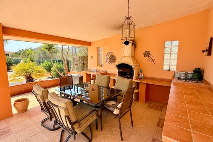 Image No.34-5 Bed Villa for sale