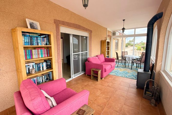 Image No.44-5 Bed Villa for sale