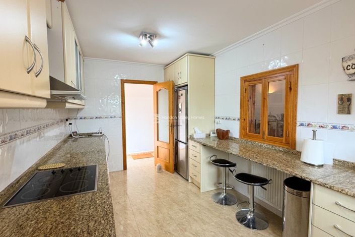 Image No.47-5 Bed Villa for sale