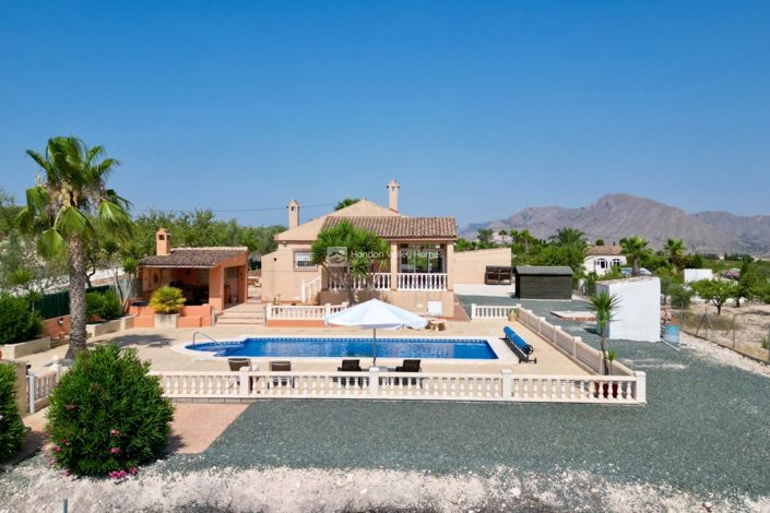 Image No.6-5 Bed Villa for sale