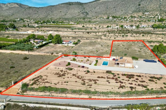 Image No.3-4 Bed Villa for sale