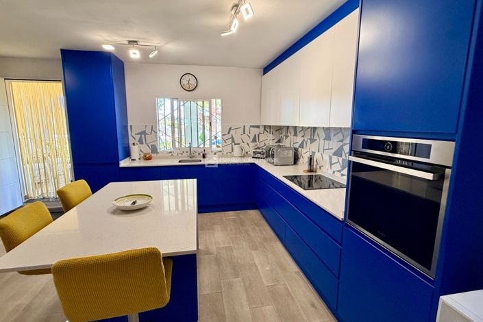 Image No.35-4 Bed Villa for sale