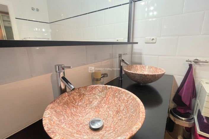 Image No.31-4 Bed Villa for sale