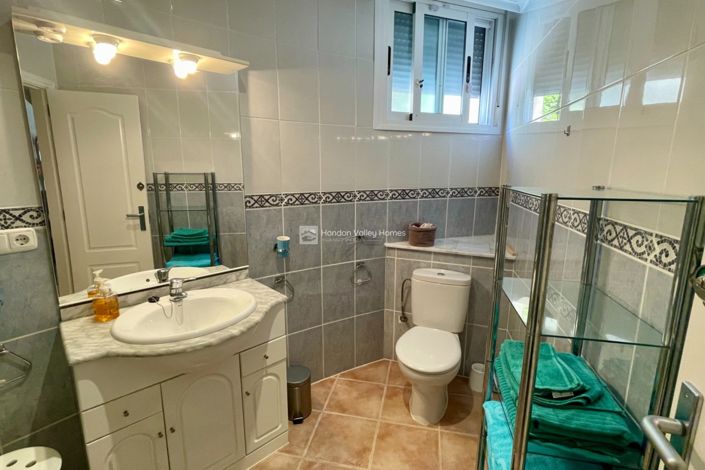 Image No.39-4 Bed Villa for sale