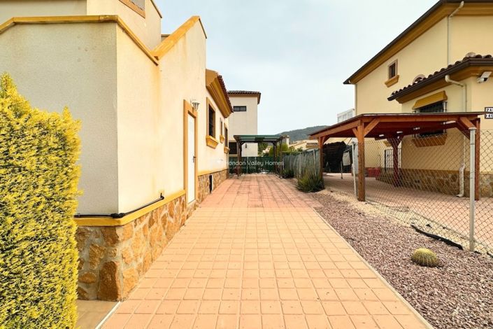 Image No.11-3 Bed Villa for sale