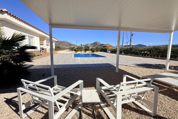 Image No.24-3 Bed Villa for sale