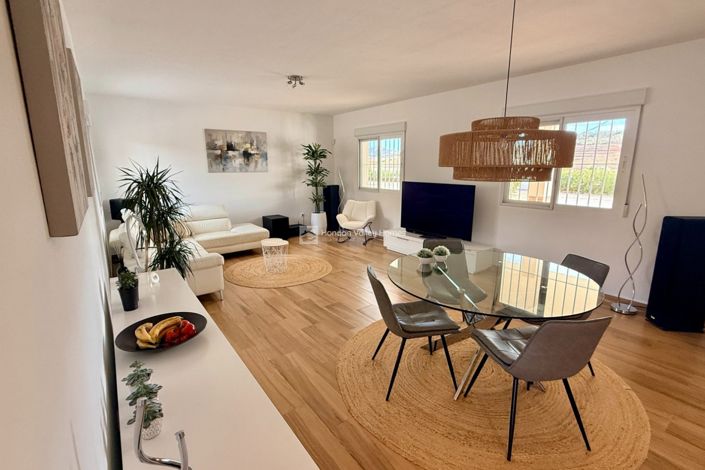 Image No.35-3 Bed Villa for sale