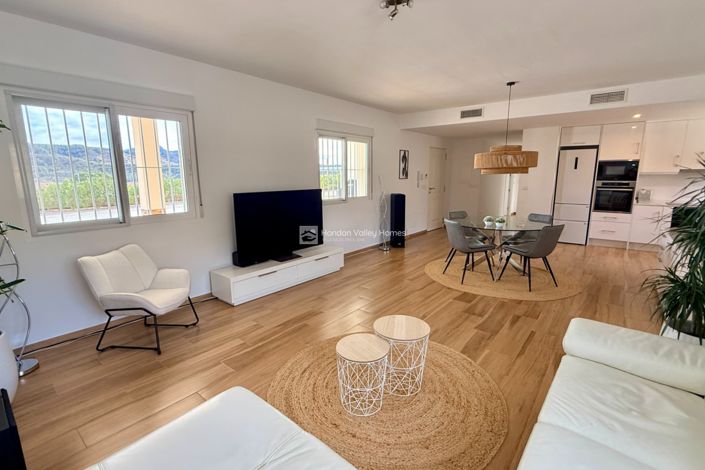 Image No.38-3 Bed Villa for sale