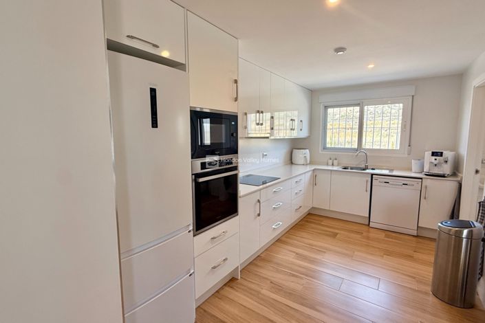 Image No.41-3 Bed Villa for sale