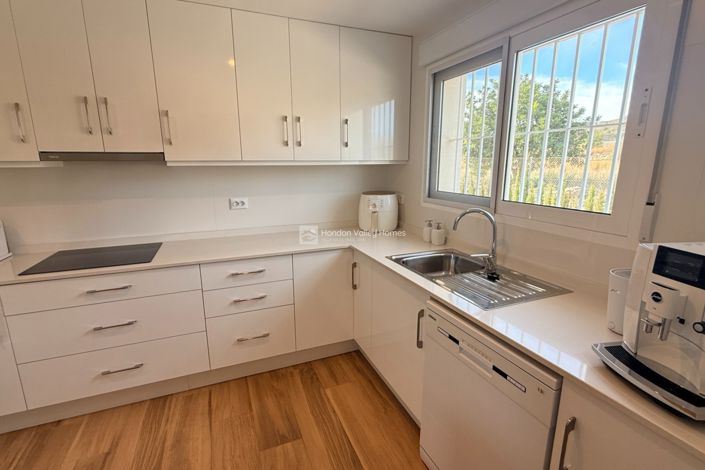 Image No.43-3 Bed Villa for sale