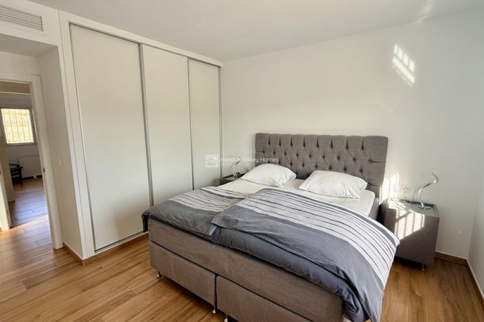 Image No.49-3 Bed Villa for sale