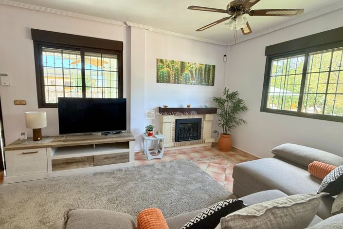 Image No.30-3 Bed Villa for sale