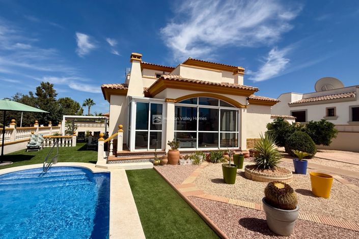 Image No.5-3 Bed Villa for sale